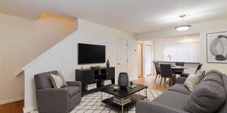 Ashland Towne Square Gallery 12