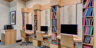 Maverick Gallery 172