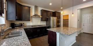 Crystal Valley Gem Gallery 23