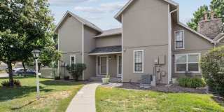1 Bedroom Townhome in Aurora 1 Bedroom Townhome in Aurora Gallery 1