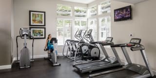 Orchard Glen Apartments Gallery 9