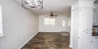 5313 25th Street Gallery 12