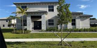 13248 SW 188th Ter Gallery 1