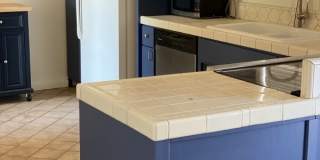 2545 North Euclid Avenue Gallery 6