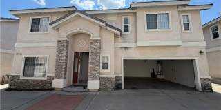 5661 Sultana Gallery 1