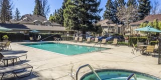 River Terrace Apartment Homes Gallery 1