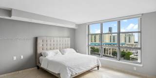 19195 NE 36th Ct Gallery 18