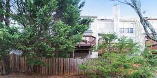 20927 TRINITY Square Gallery 37