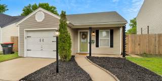 RARE FIND! Immaculate 2 Bed 2 Bath home in great location. Gallery 4