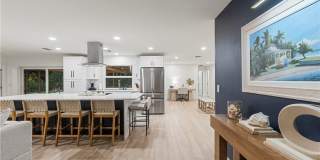 2412 La Salle Avenue Gallery 43