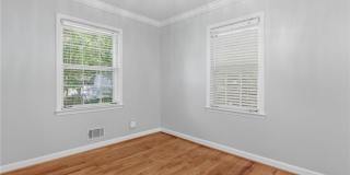 1111 N Valley Drive Gallery 17