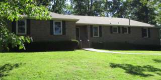 3 Bedroom 2 Bath Home For Rent Across From The Golf Club! Gallery 1