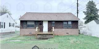 Charming 3-Bedroom Home with Detached Workshop – Move-In Ready! Gallery 1