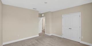 2546 WARREN ACRES Boulevard Gallery 50