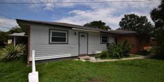 2/1 Duplex For Rent at 305 West Hancock Street Lakeland, FL 33803 Gallery 3