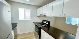 RENOVATED 2BD/1BA MILLWOOD APARTMENT | A/C | COVERED PARKING | PET FRIENDLY | AVAIL UPON REQUEST Gallery 1