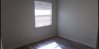701 N Buchanan Gallery 9