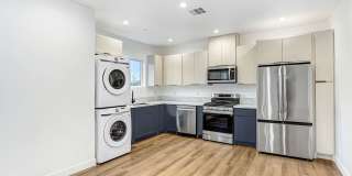 5346 1/2 Oakland Street Gallery 33