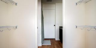 Jute Gallery 12