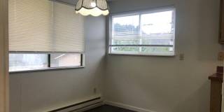 3 Bedroom, 1.5 Bath Single Family Home Gallery 4