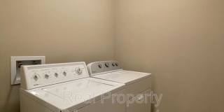 17414 Berkshire Dr Gallery 13