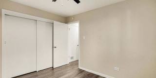 1120 & 1136 York Gallery 15