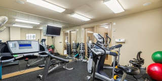 1760 N Northlake Wy Gallery 38