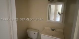 13500 NE 3rd Ct Gallery 4