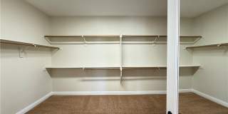 11758 Bradford Commons Drive Gallery 16