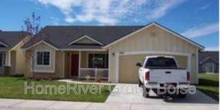 3927 N Kilberry Ave 3927 N Kilberry Ave Gallery 1