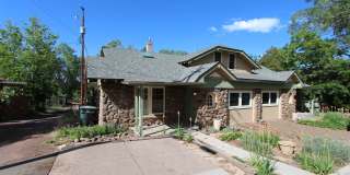 Downtown 3BR Home | Hardwood Floors + Washer/Dryer Downtown 3BR Home | Hardwood Floors + Washer/Dryer Gallery 1