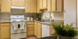 Villa Hermosa Apartments - Affordable Housing Gallery 10