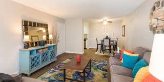 Glen at Lakewood Gallery 1