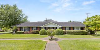 801-805 Lester Harris Road - 801 Gallery 1