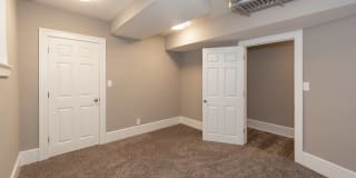 The Manor Gallery 30