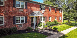 Dublin Village Apartments Gallery 19