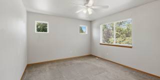 3bd/2.5ba Everett Home Gallery 13
