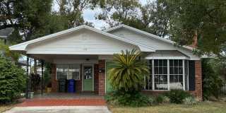 Lake Hollingsworth Area 3/2 – Updated  Move-In Ready Gallery 1