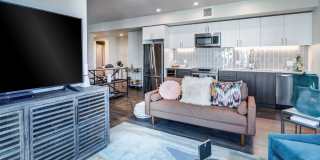 Axis Oakland Gallery 71