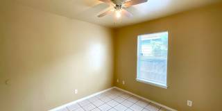 *MOVE IN SPECIAL* Convenient & Low-Maintenance Living Near St. Mary’s University! Gallery 15