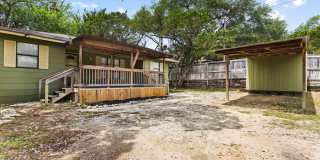 Move-In Ready 3-Bedroom Home in Beautiful Lakehills Gallery 1