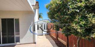 3-bedroom 2-bath home with den located in Edgewater Gallery 25