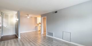 1309 East 21st Gallery 13