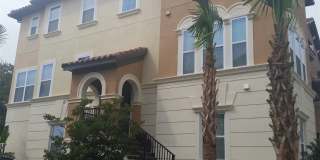 1056 PARMA CIRCLE Gallery 1