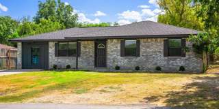 407 Peterson Dr Gallery 1