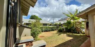Charming detached single family Kaimuki 3 bdrm, 1 bath home on level lot Gallery 43