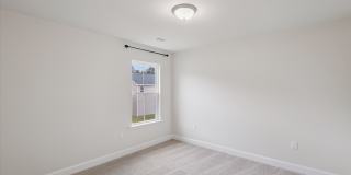 $500 RENT CREDIT | AVAILABLE NOW! (Small Pets Only) Gallery 21
