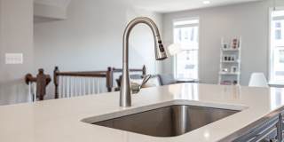 3208 Marion Square Gallery 6