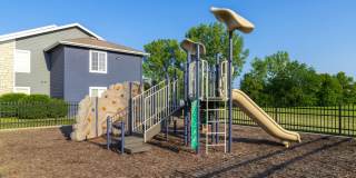 Emory Lakes Luxury Apartments Gallery 23