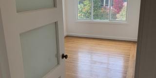 305 Liberty St Gallery 7